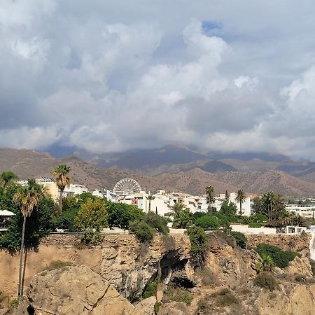 Apartamentos Nerja 2 מראה חיצוני תמונה