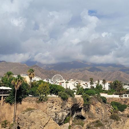 Apartamentos Nerja 2 מראה חיצוני תמונה