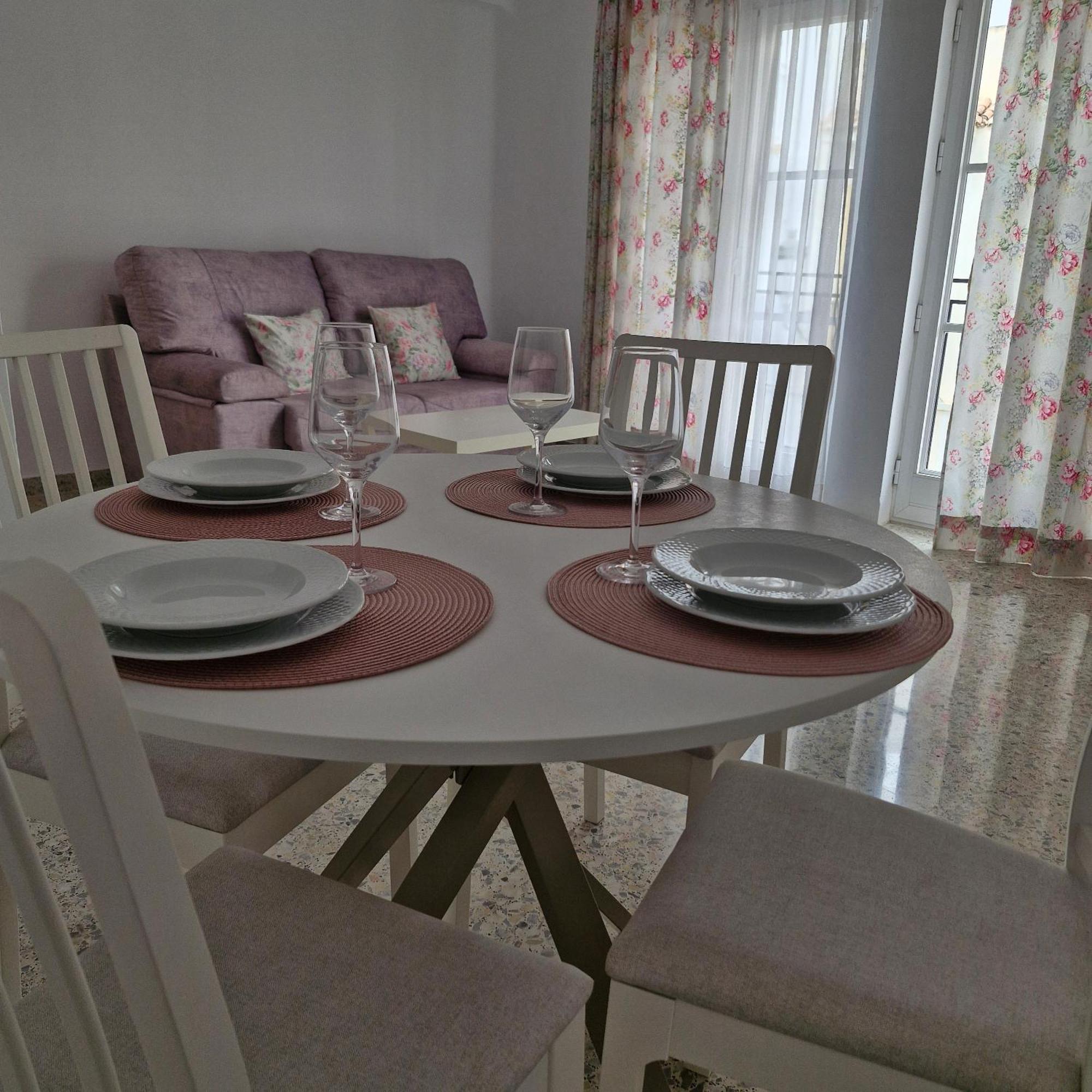 Apartamentos Nerja 2 מראה חיצוני תמונה